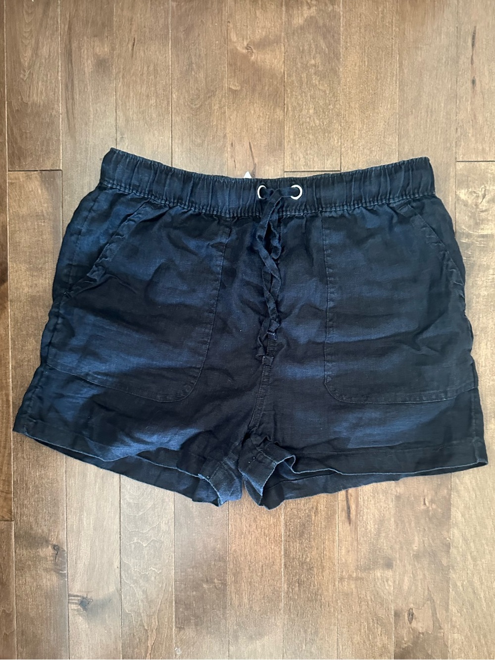 C&C California Black 100% Linen Drawstring Shorts